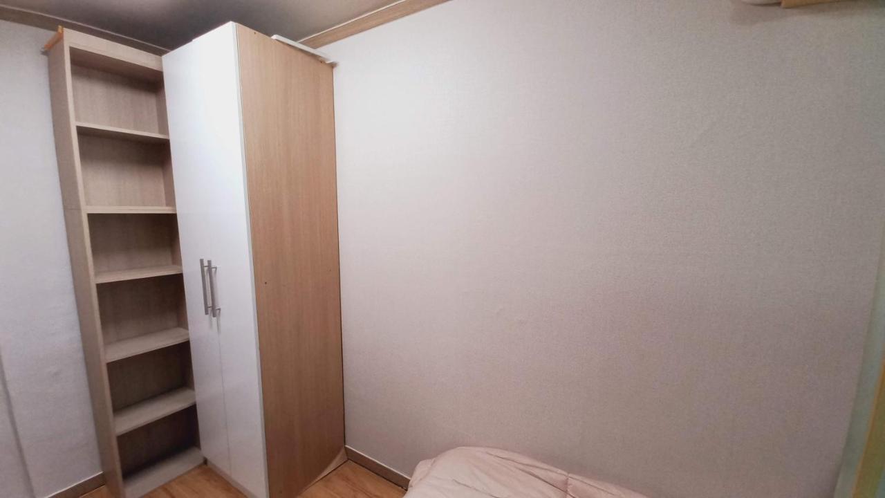 Haechi Stay Guesthouse - For Foreigners Only Сеул Екстер'єр фото